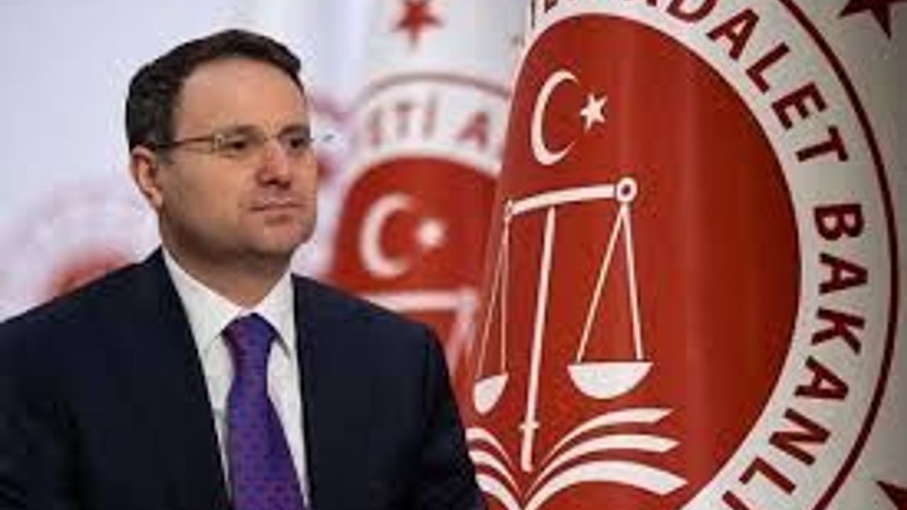 Adalet Bakanlığı'ndan 15 Bin Sözleşmeli Personel Atağı!