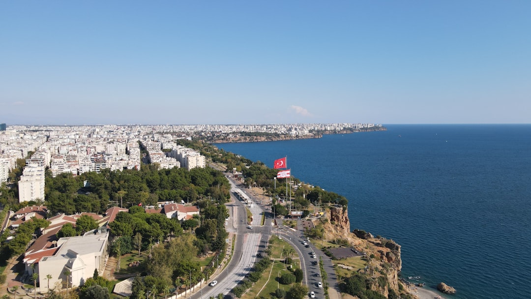 Antalya Büyükşehir Belediyesi binası