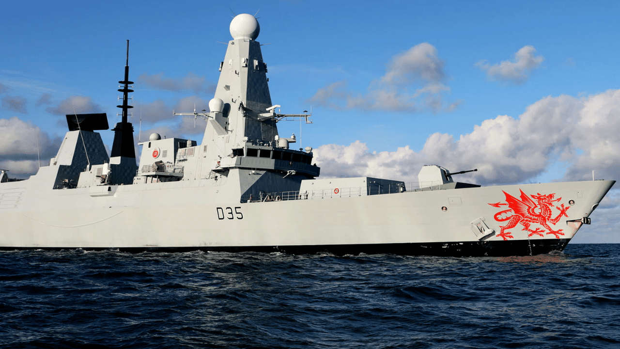 İngiltere'nin HMS Dragon Hamlesi Ortadoğu'yu Geriyor!