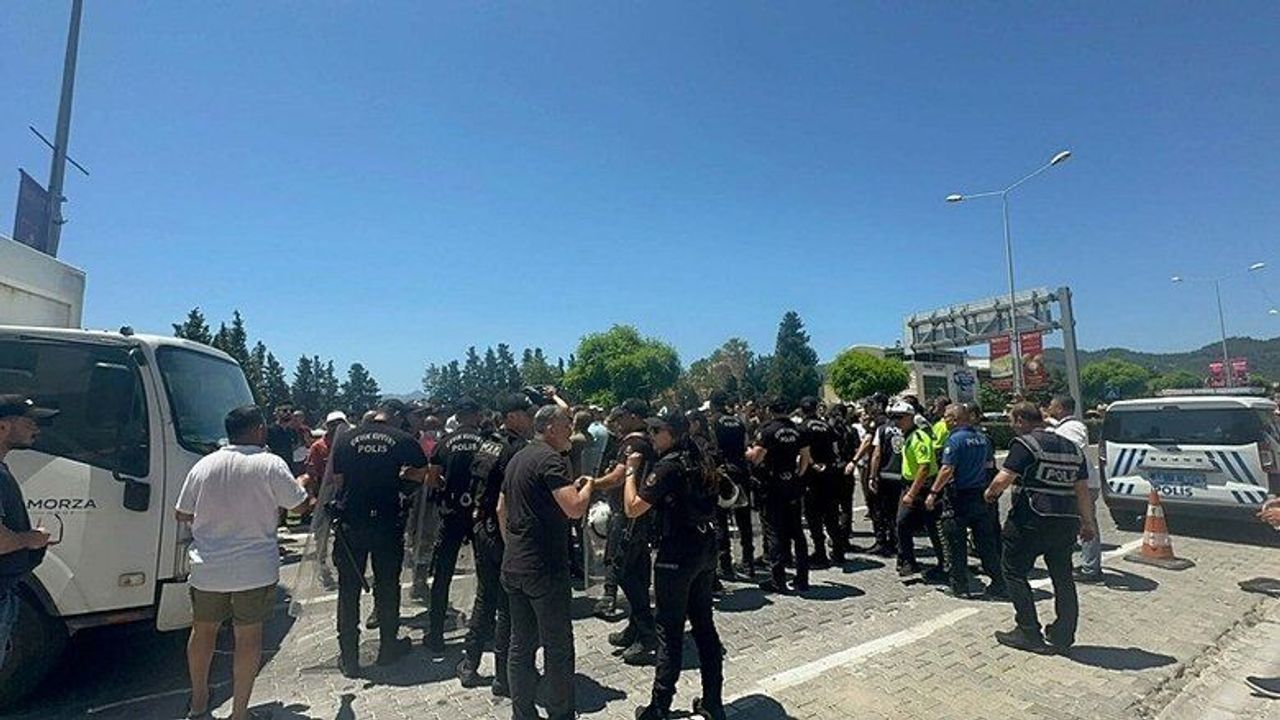 Marmaris'te Esnaf-Belediye Gerilimi: Arbede Büyüyor!