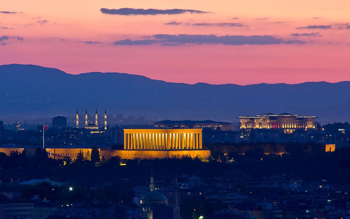 NATO Ankara Zirvesi’nde Eleştirel Medyaya Akreditasyon Yasağı Şaşırttı!