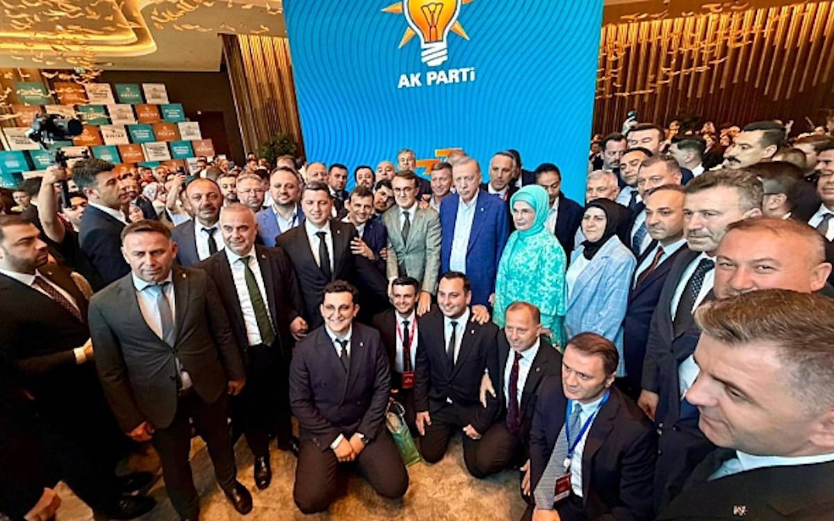 Erdoğan’dan TBMM’ye Çerçeve Yasa Talimatı: Yaz Tatili Öncesi Karar!